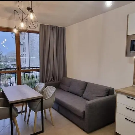 Apartman Beautiful Deluxe 2-bed In Sunny *